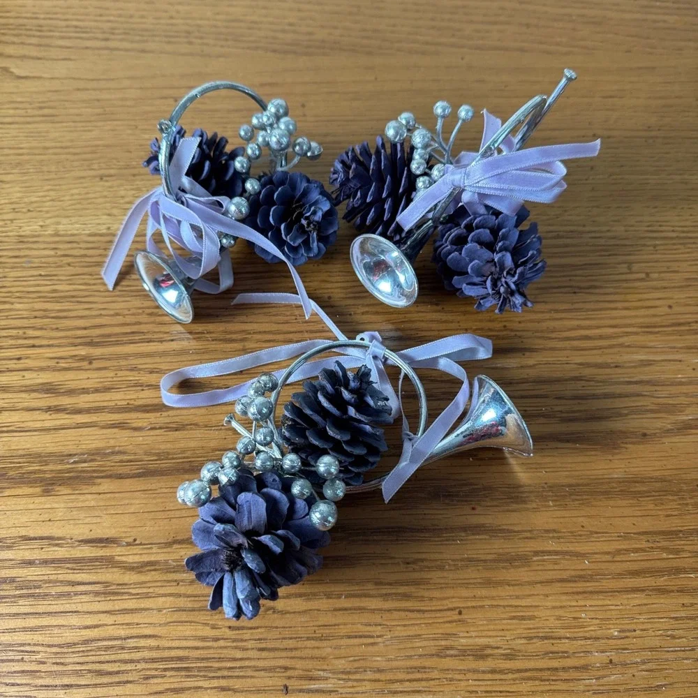 Set of 4 Silver Tone‎ Trumpet Pinecone Holiday Ornaments Purple Lavender Ribbon